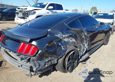 2016 Ford Mustang Ecoboost z USA, uszkodzony, nr VIN 1FA6P8TH0G5268958